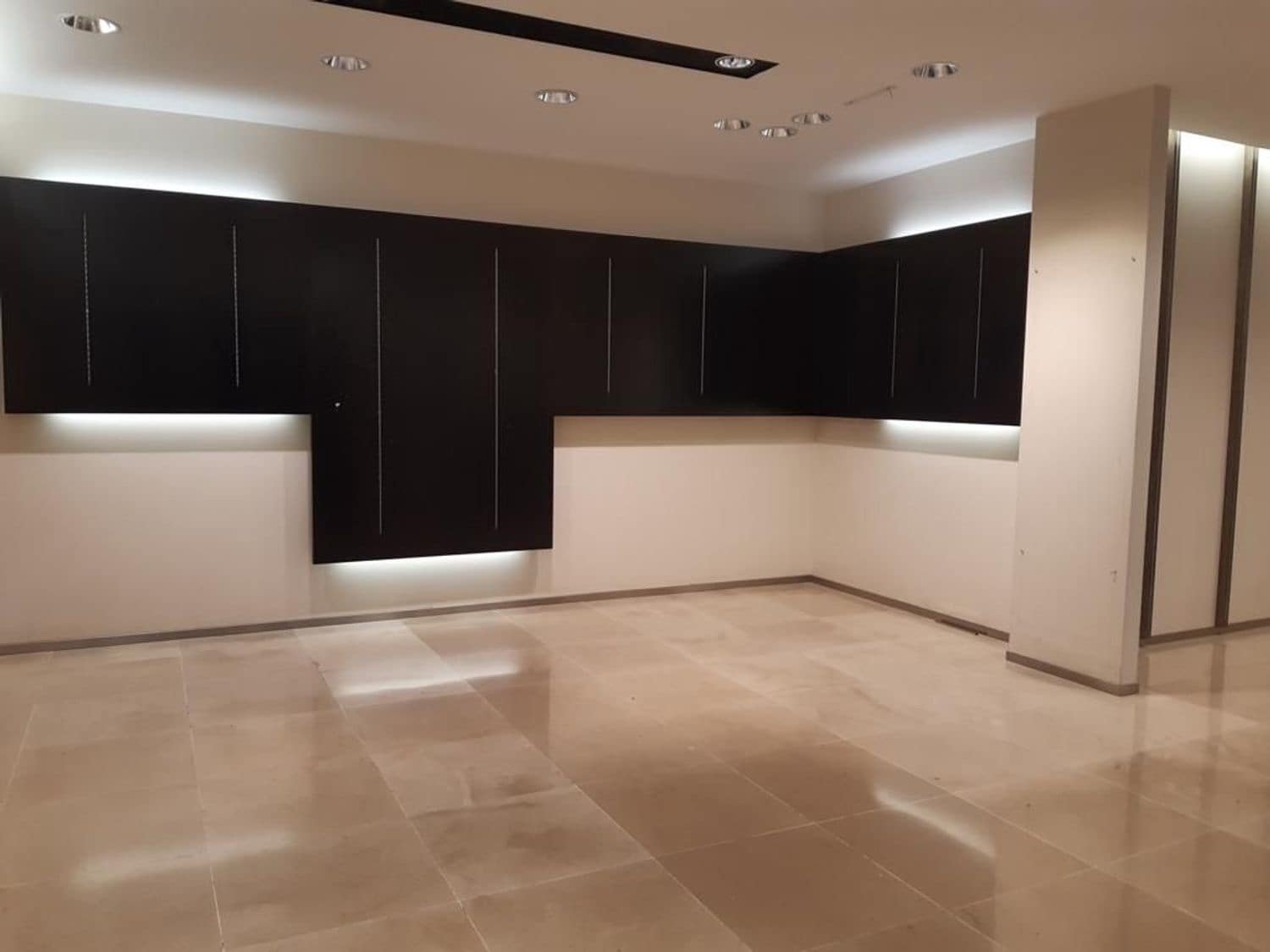 Bedrift til salgs i Arrecife - € 4 000 000 (Ref: 7215515)