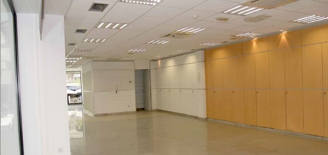 Local Comercial en Arrecife en alquiler - 5.000 € (Ref: 7263638)