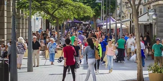 Erhverv til leje i Arrecife - € 5.000 (Ref: 7263638)