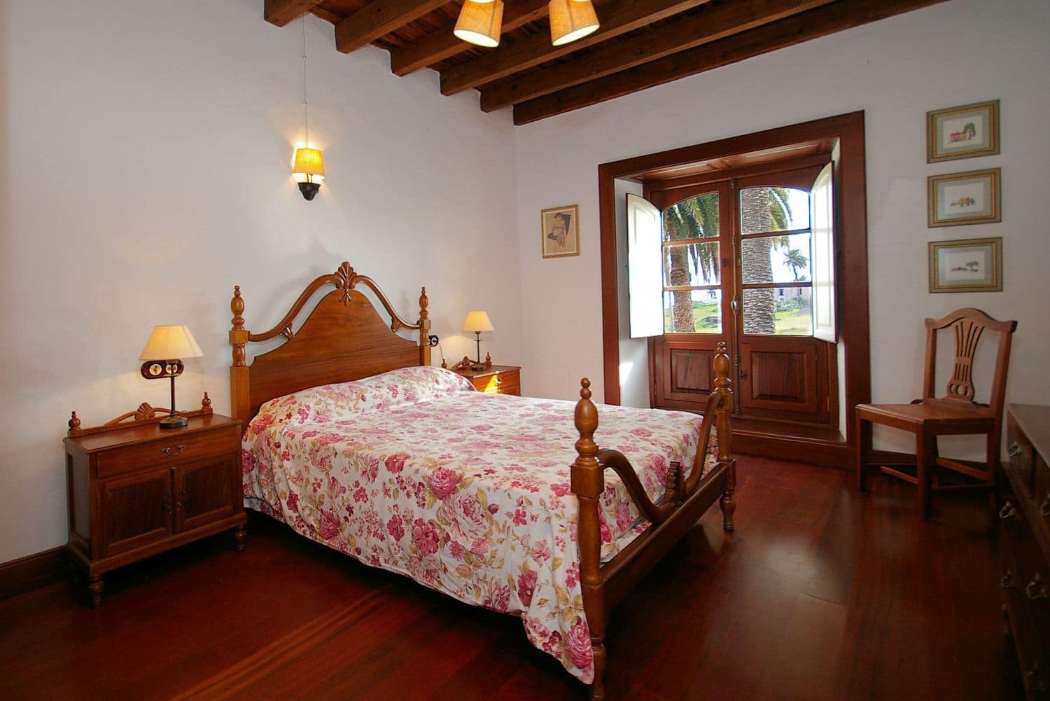 22 bedroom Villa for sale in Haria with pool garage - € 3,500,000 (Ref: 7864981)