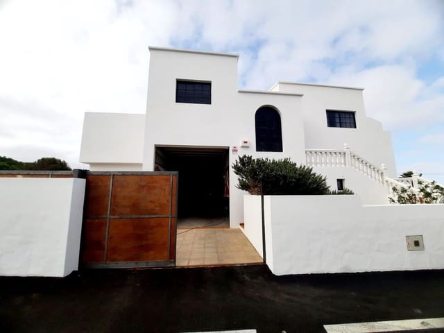 7 soveværelse Villa til salg i Tahiche, Teguise med garage - € 745.000 (Ref: 7886769)