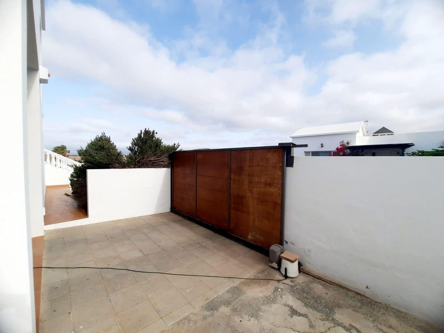 7 soverom Villa til salgs i Tahiche med garasje - € 745 000 (Ref: 7886769)