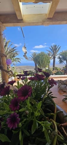 7 soveværelse Villa til salg i Tías med garage - € 2.500.000 (Ref: 8307976)