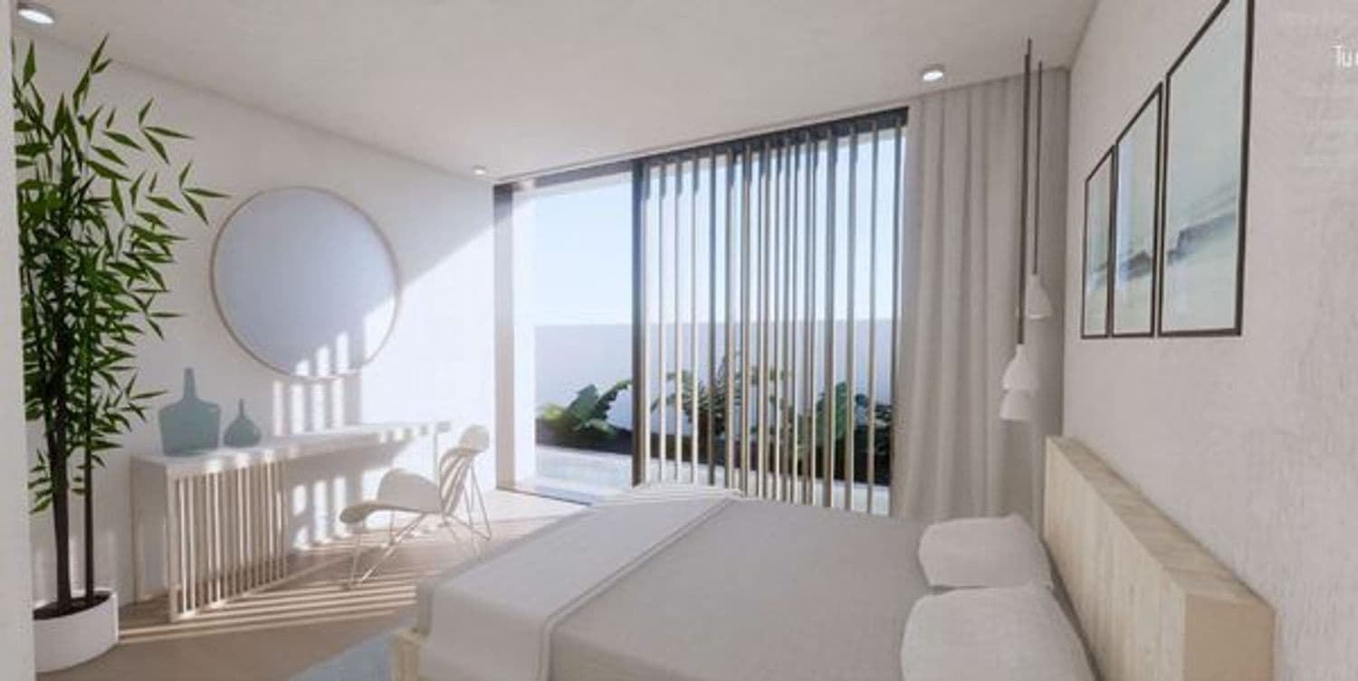 Grunde uden byggetilladelser til salg i Puerto Calero - € 400.000 (Ref: 8569394)