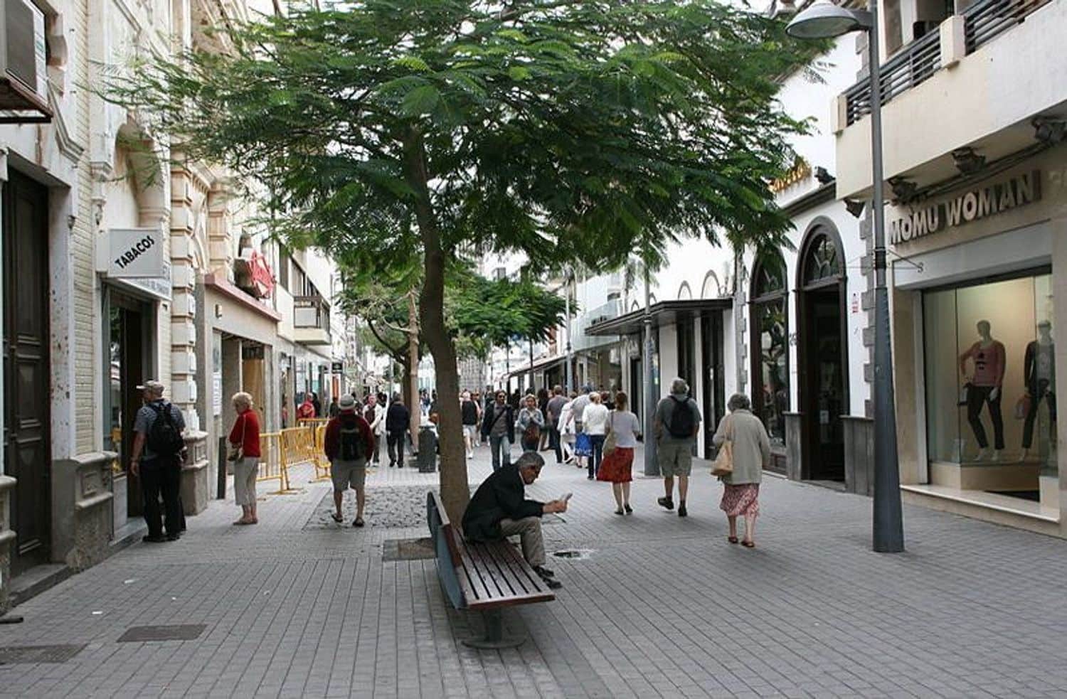 Erhverv til leje i Arrecife - € 6.000 (Ref: 8742929)