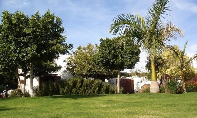 3 slaapkamer Finca/Landhuis te koop in Tías met garage - € 1.450.000 (Ref: 9145193)