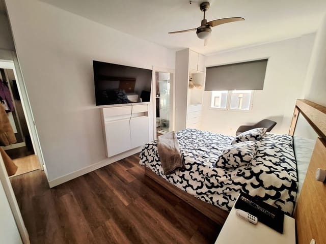 2 soverom Leilighet til salgs i Arrecife med garasje - € 200 000 (Ref: 9508227)