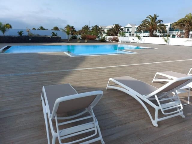 1 slaapkamer Appartement te koop in Costa Teguise, Teguise met garage - € 279.000 (Ref: 9511940)