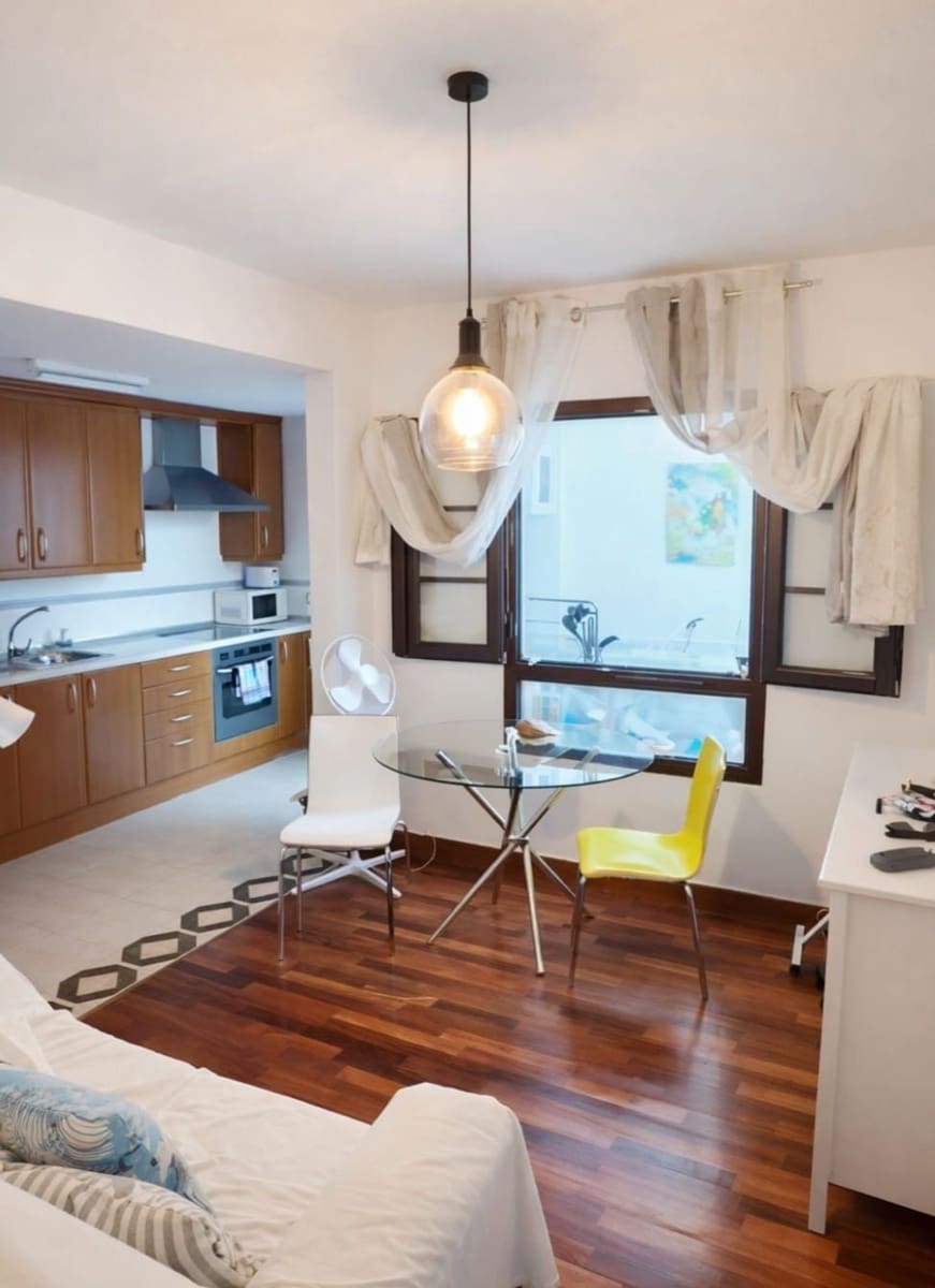 3 chambre Appartement à vendre à Arrecife avec garage - 279 000 € (Ref: 9535391)