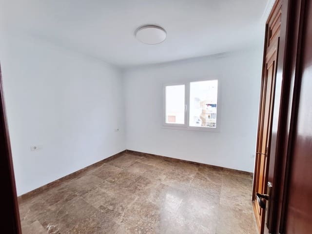 Ufficio da affittare in Arrecife - 2.000 € (Rif: 9573692)