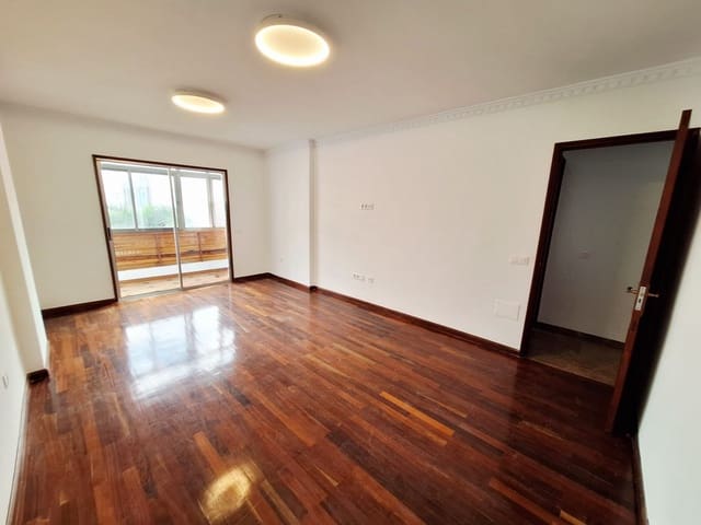 3 soverom Leilighet til leie i Arrecife med garasje - € 1 500 (Ref: 9709468)