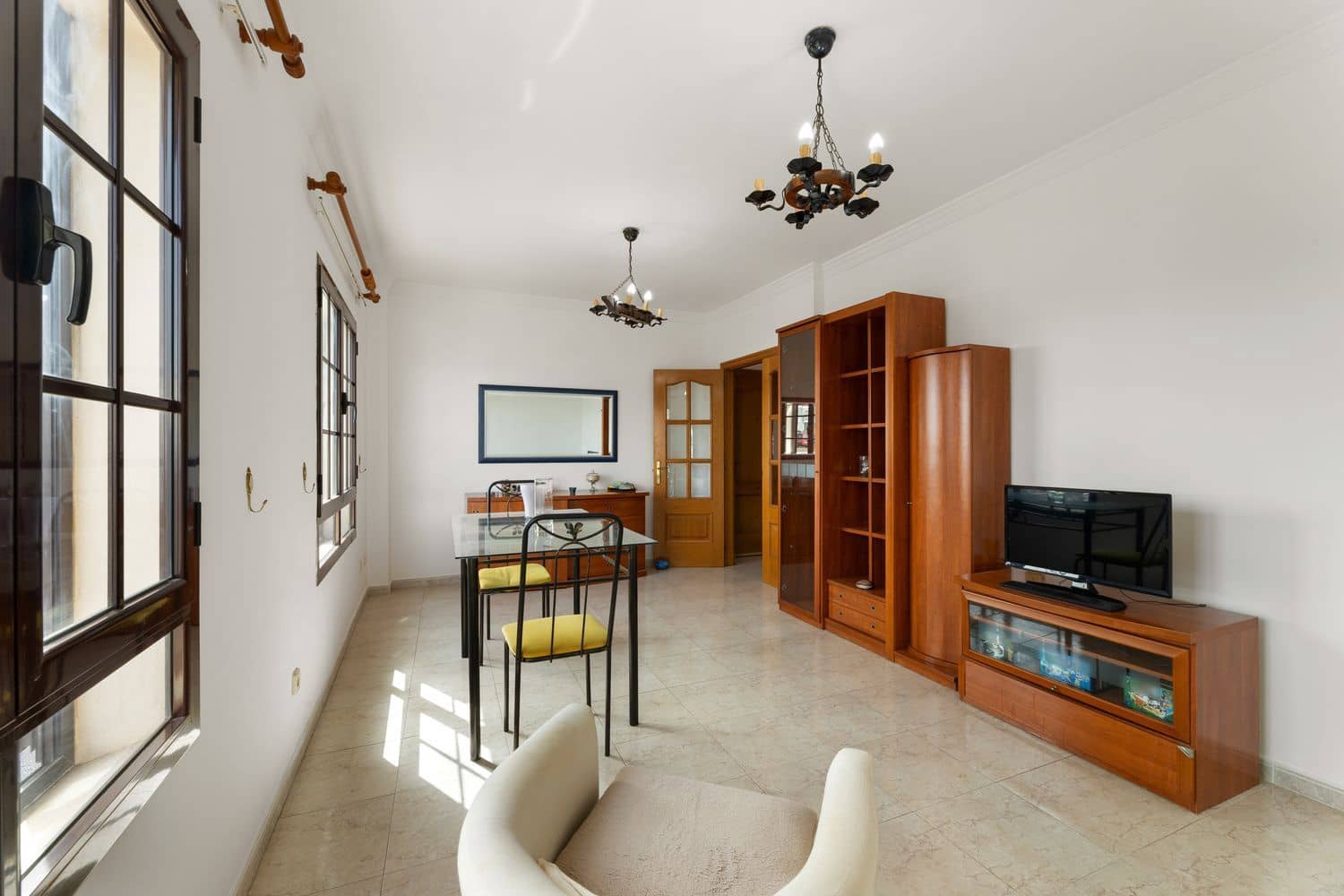 4 slaapkamer Appartement te koop in Arrecife met garage - € 288.000 (Ref: 9859030)