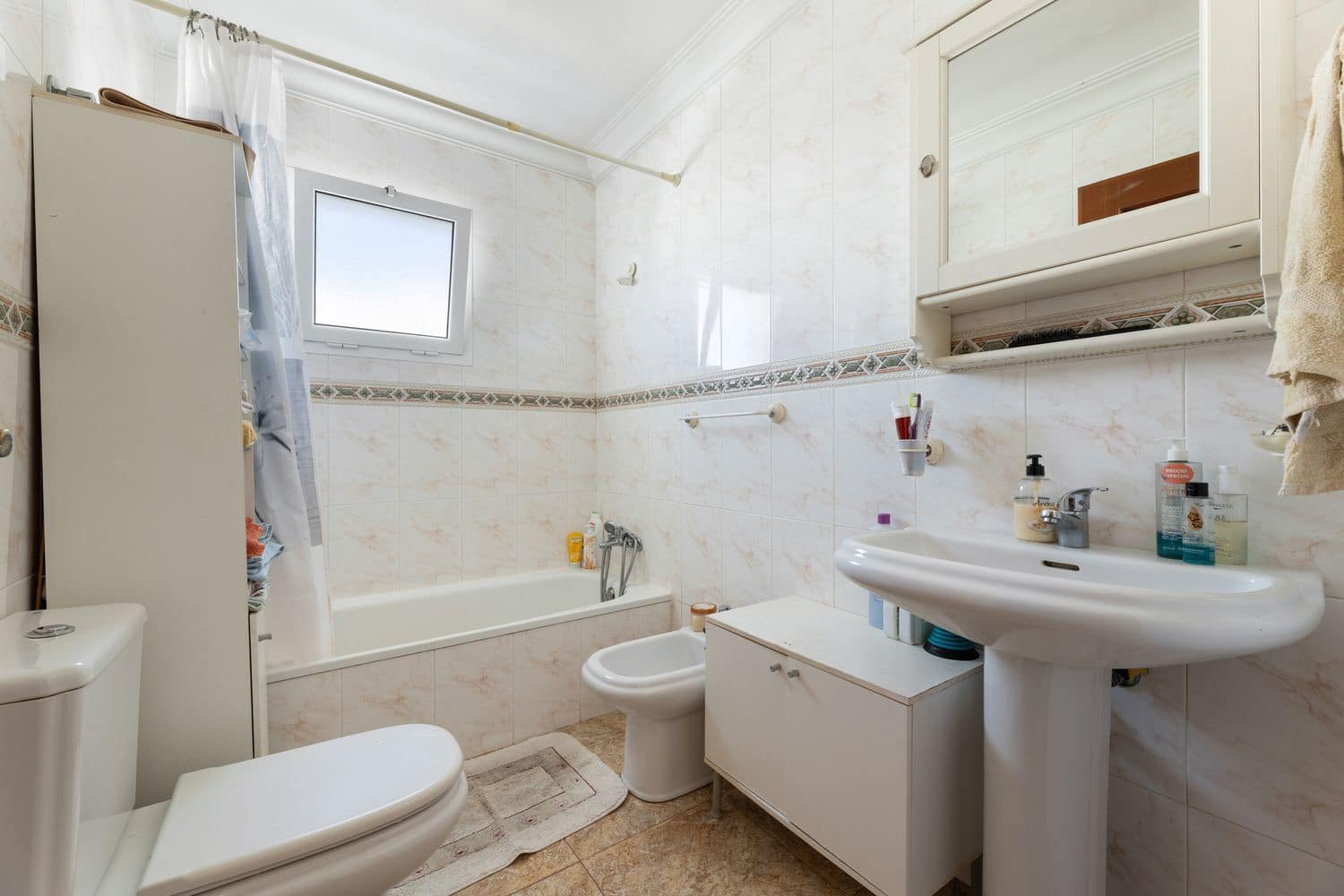3 bedroom Townhouse for sale in Tias with garage - € 380,000 (Ref: 9866231)