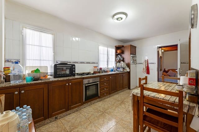Casa de 3 habitaciones en Tías en venta con garaje - 380.000 € (Ref: 9866231)
