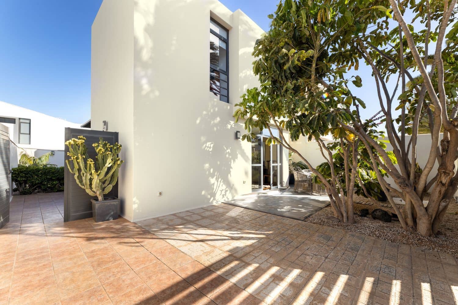 3 bedroom Townhouse for sale in Costa Teguise with garage - € 450,000 (Ref: 9921631)