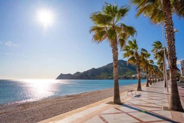3 bedroom Villa for sale in Albir with pool - € 705,000 (Ref: 10089591)