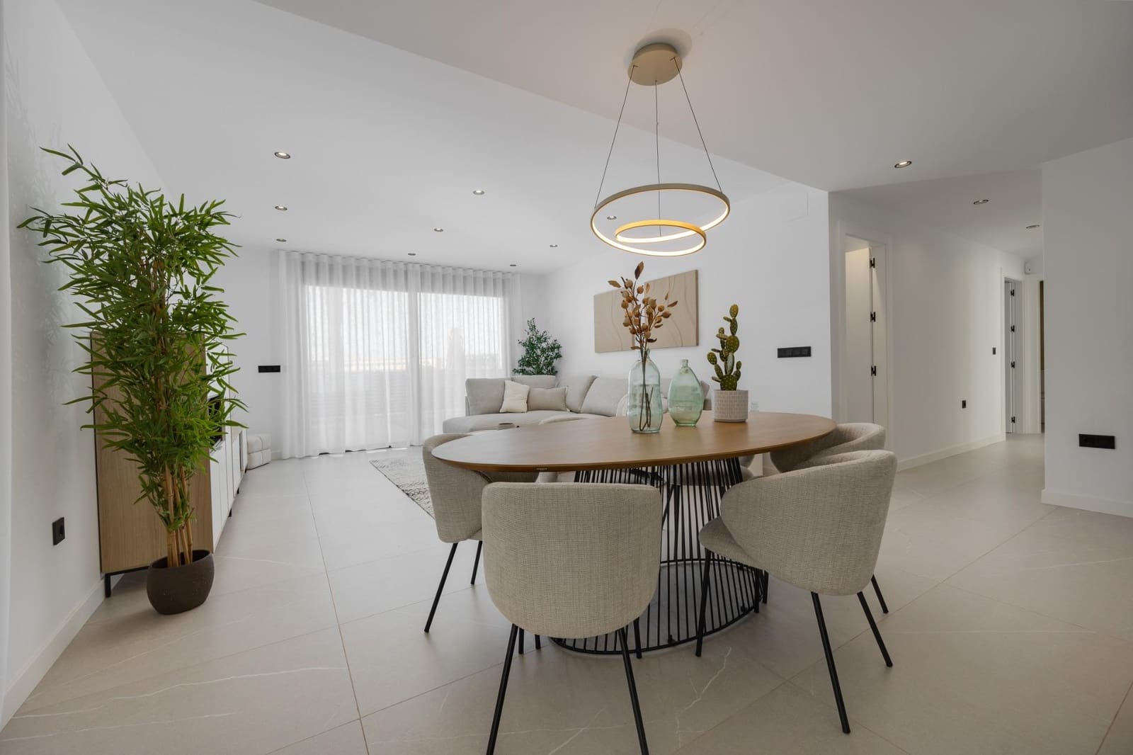 3 soveværelse Villa til salg i Torrevieja med swimmingpool garage - € 595.000 (Ref: 9106605)