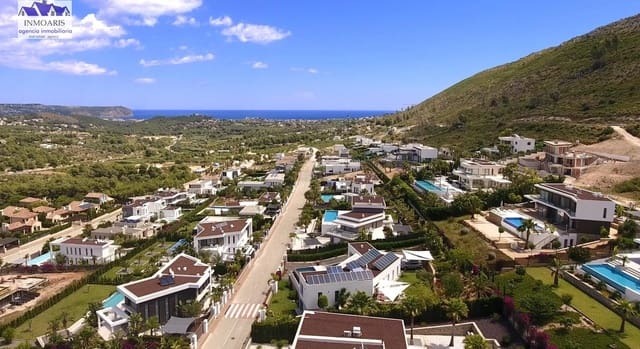 4 soveværelse Villa til salg i Javea / Xàbia med swimmingpool - € 1.425.000 (Ref: 9106613)