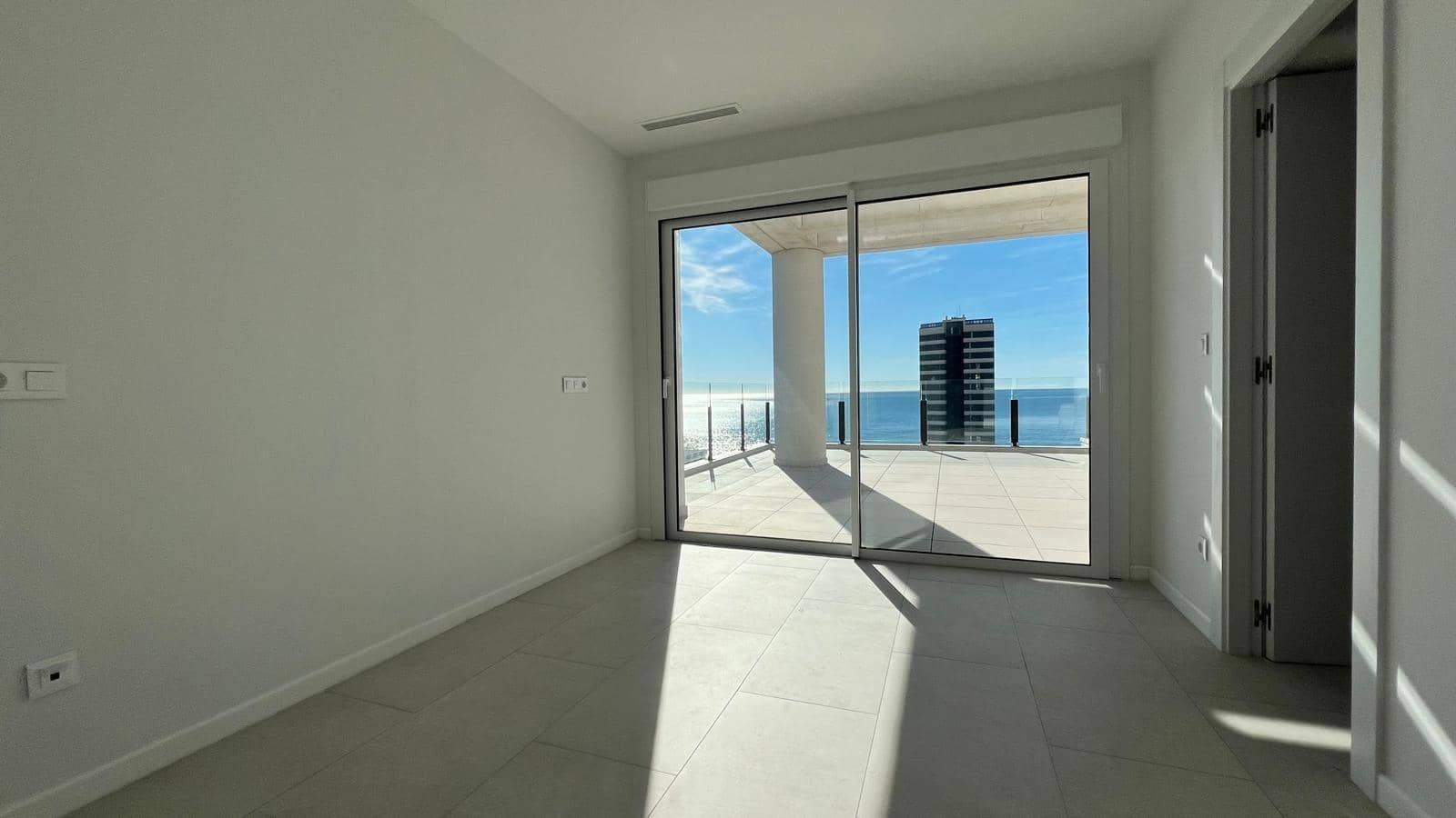 3 soveværelse Penthouse til salg i Calpe / Calp med swimmingpool - € 1.100.000 (Ref: 9143562)