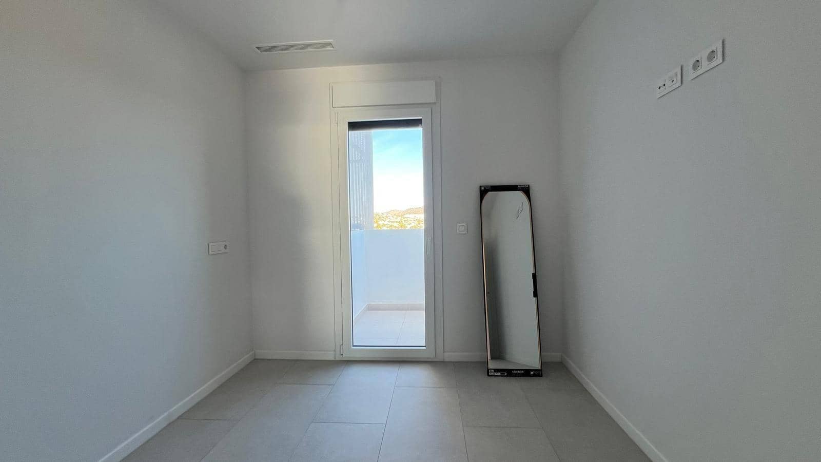 3 soveværelse Penthouse til salg i Calpe / Calp med swimmingpool - € 1.100.000 (Ref: 9143562)