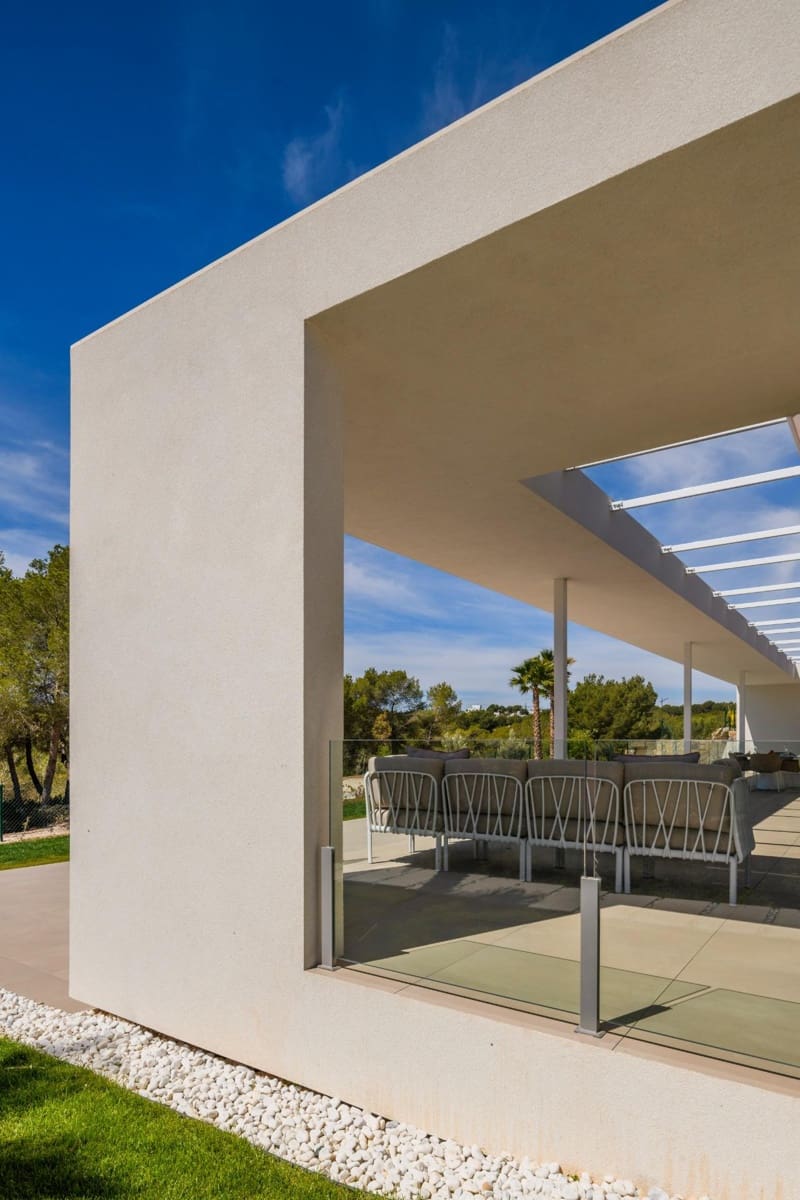 3 quarto Moradia para venda em Las Colinas Golf com piscina garagem - 1 385 000 € (Ref: 9162378)