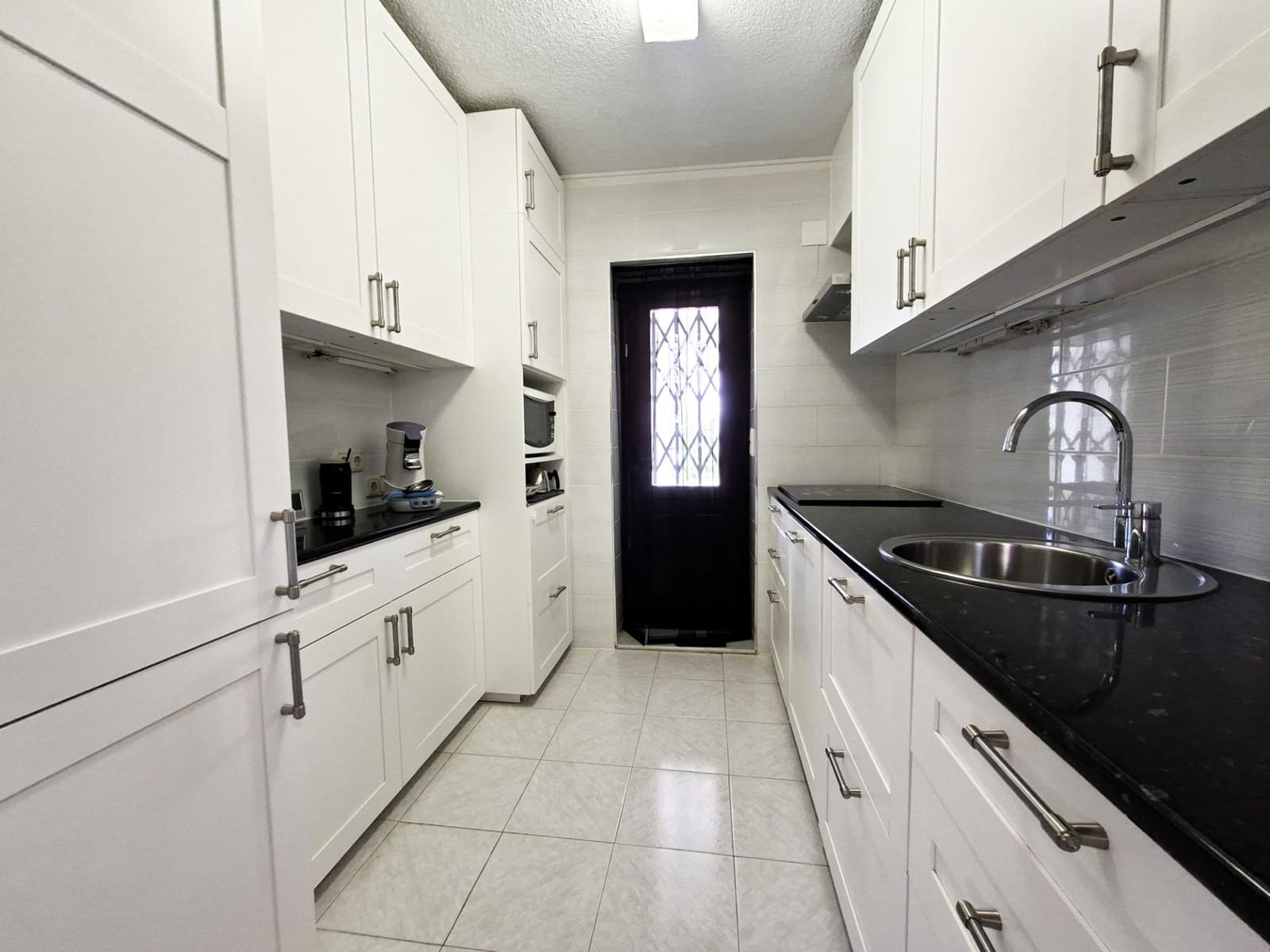 3 soveværelse Villa til salg i Calpe / Calp med swimmingpool garage - € 550.000 (Ref: 9176541)