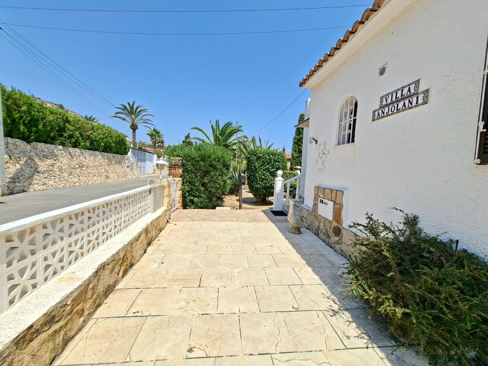 3 soveværelse Villa til salg i Calpe / Calp med swimmingpool garage - € 550.000 (Ref: 9176541)