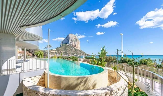 Apartamento de 4 habitaciones en Playa Arenal - Bol, Calpe / Calp en venta con piscina garaje - 1.600.000 € (Ref: 9202526)