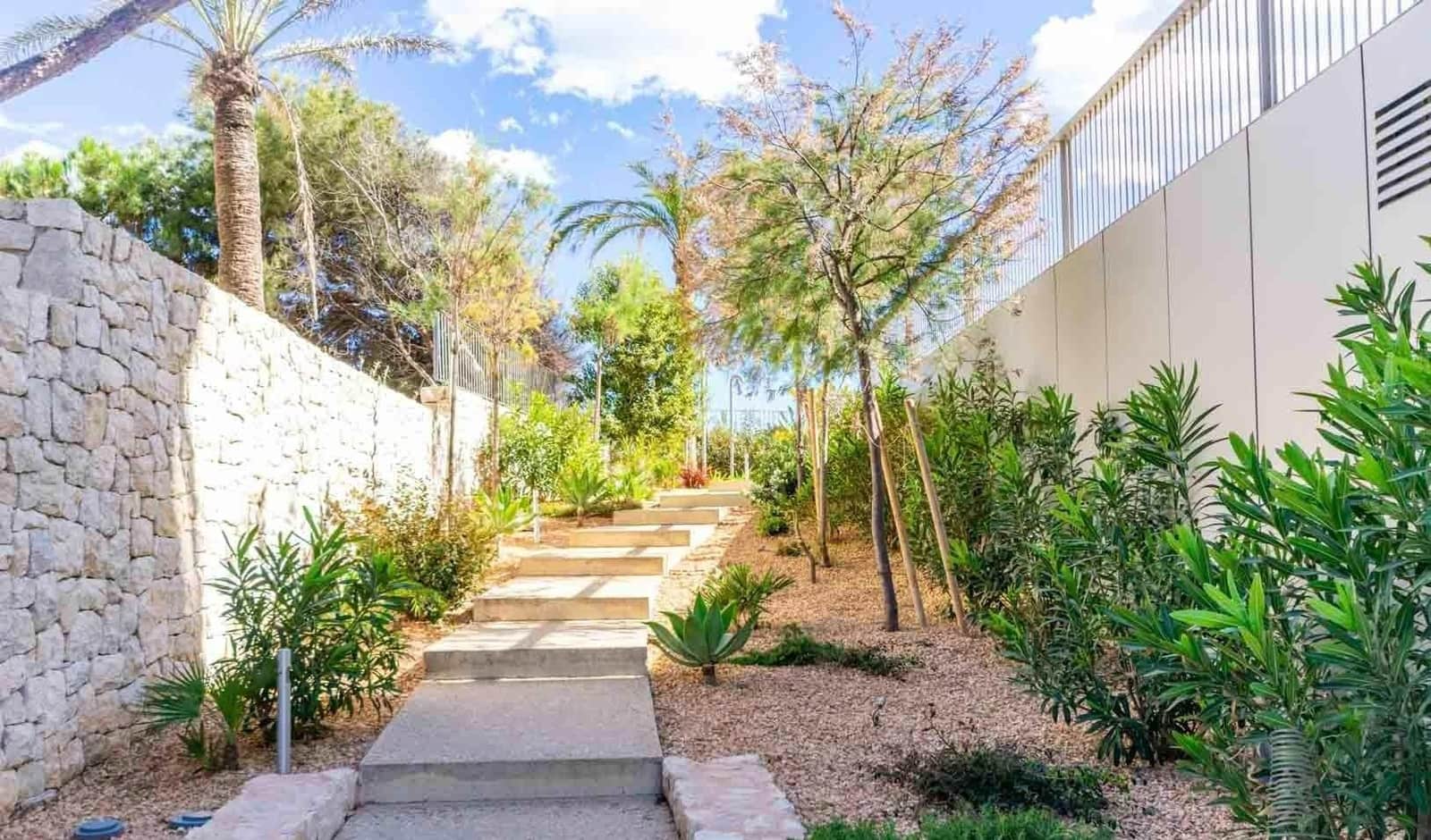 4 soveværelse Lejlighed til salg i Calpe / Calp med swimmingpool garage - € 1.600.000 (Ref: 9202526)