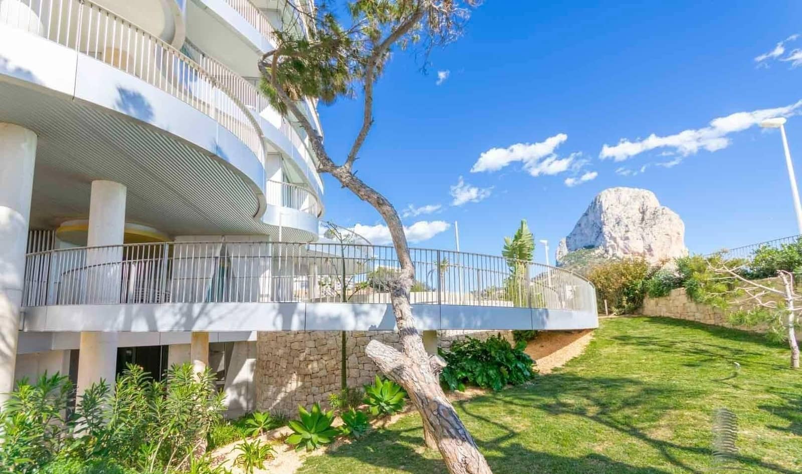 4 soveværelse Lejlighed til salg i Calpe / Calp med swimmingpool garage - € 1.600.000 (Ref: 9202526)