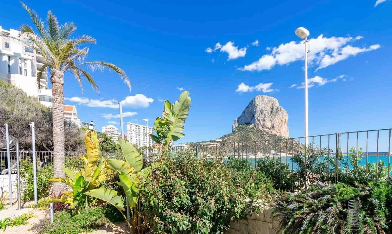 4 soveværelse Lejlighed til salg i Calpe / Calp med swimmingpool garage - € 1.600.000 (Ref: 9202526)