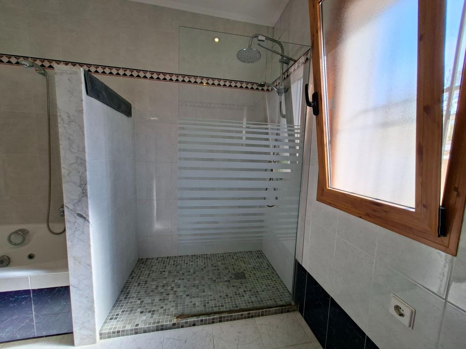 3 soveværelse Villa til salg i Calpe / Calp med swimmingpool garage - € 850.000 (Ref: 9305119)