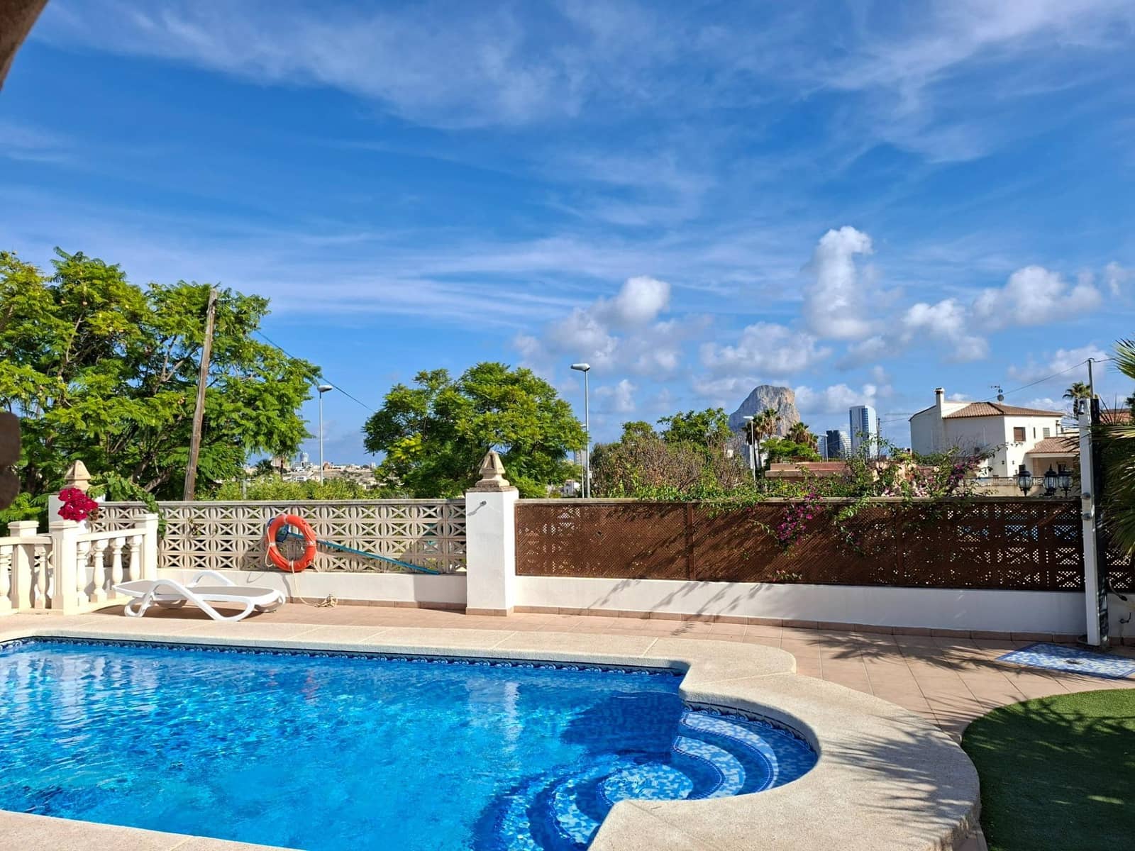 3 soveværelse Villa til salg i Calpe / Calp med swimmingpool garage - € 850.000 (Ref: 9305119)