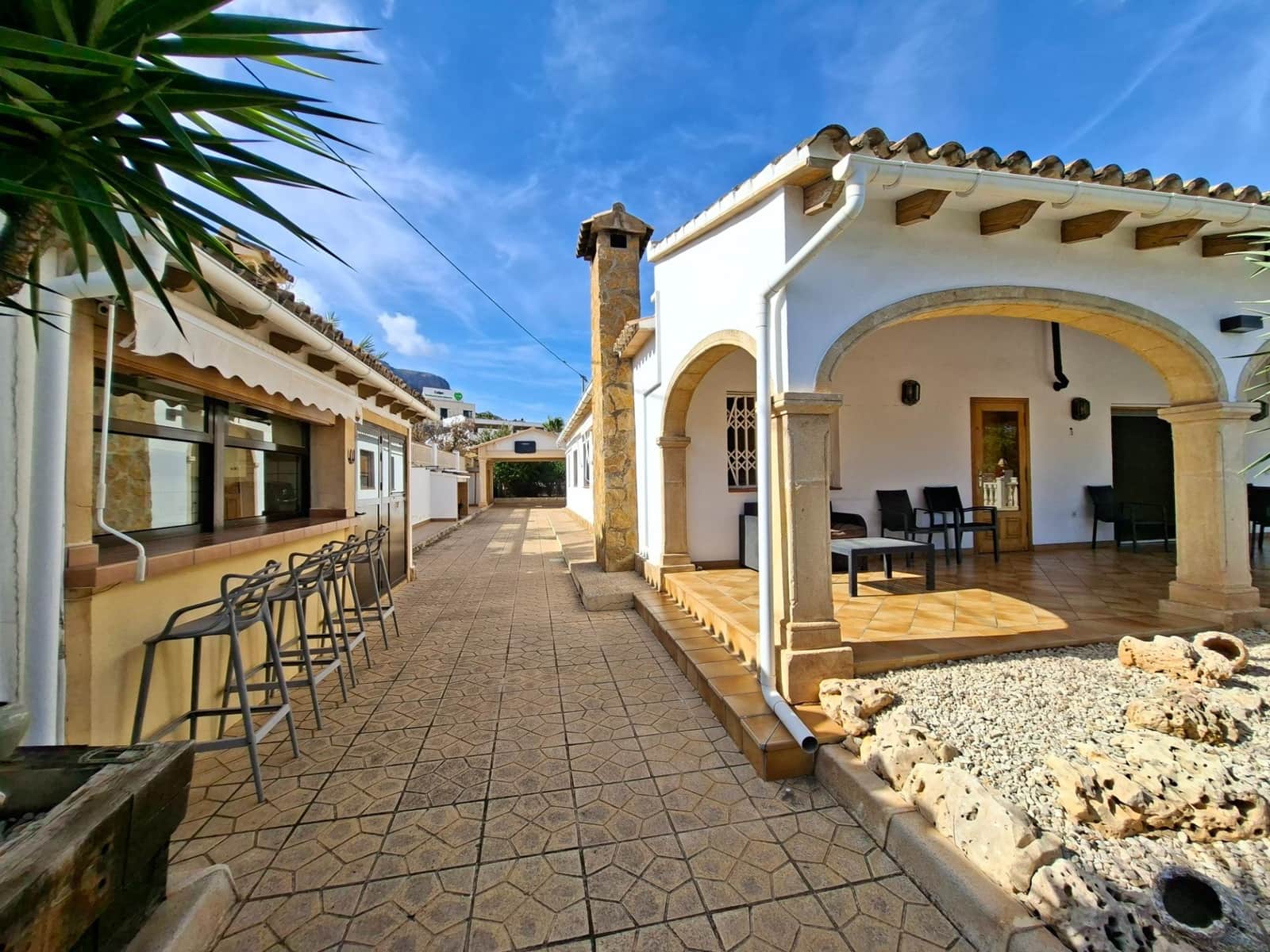 3 soveværelse Villa til salg i Calpe / Calp med swimmingpool garage - € 850.000 (Ref: 9305119)