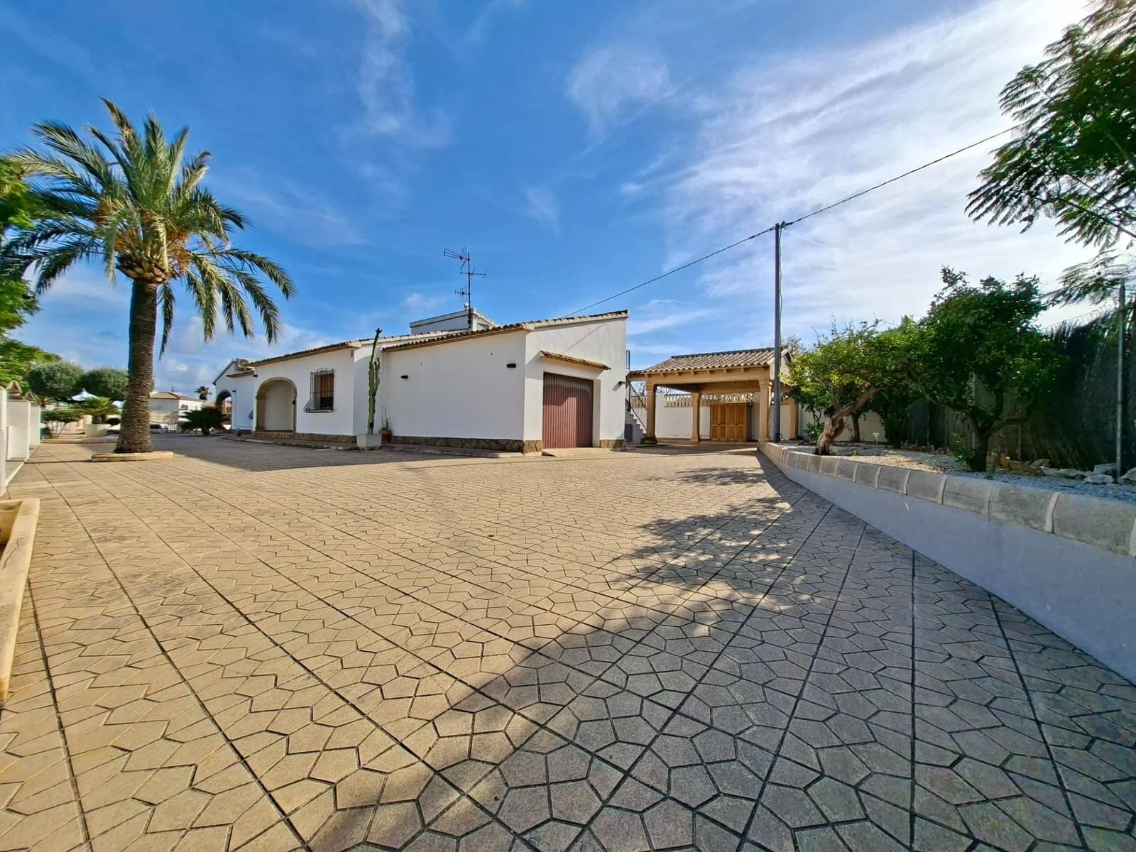 3 soveværelse Villa til salg i Calpe / Calp med swimmingpool garage - € 850.000 (Ref: 9305119)