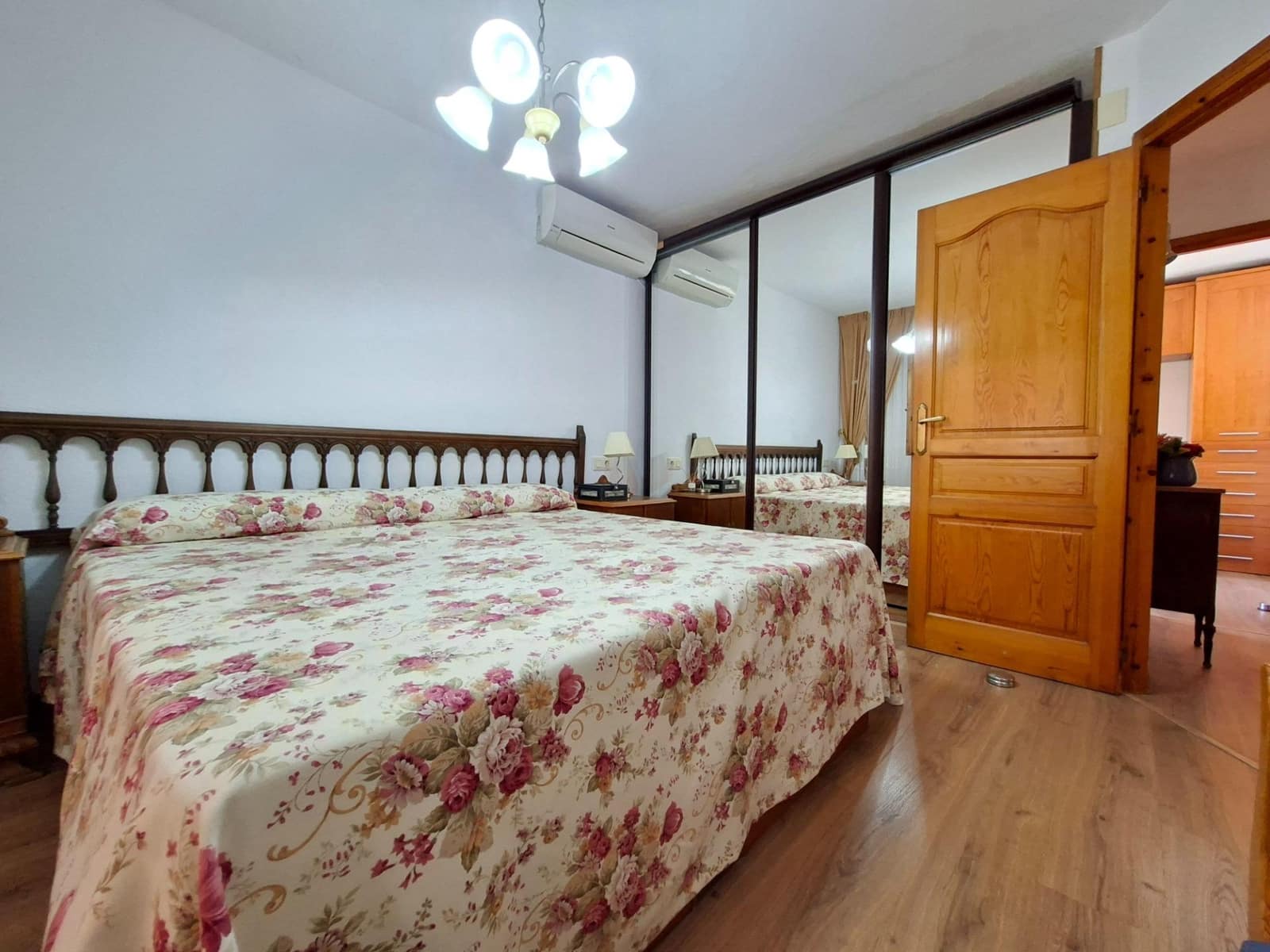 2 makuuhuone Huvila myytävänä paikassa Calpe / Calp mukana uima-altaan - 450 000 € (Ref: 9305120)