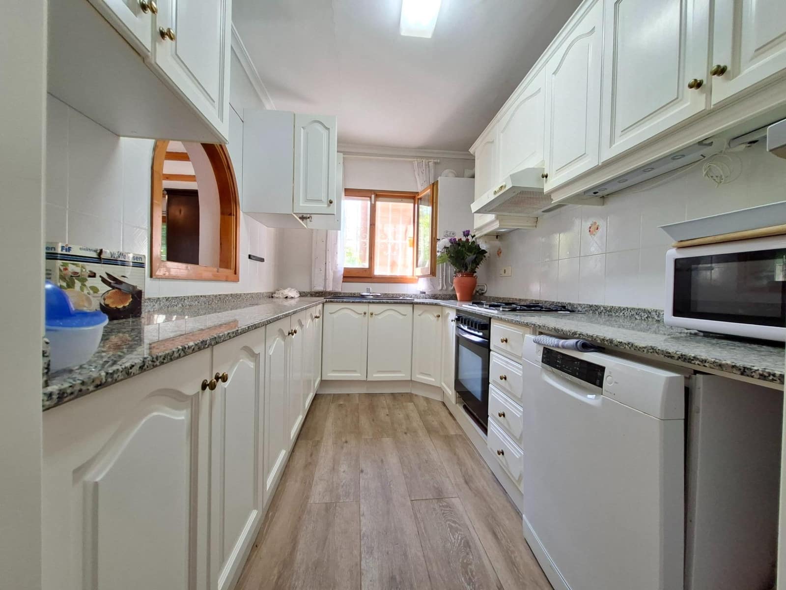 2 makuuhuone Huvila myytävänä paikassa Calpe / Calp mukana uima-altaan - 450 000 € (Ref: 9305120)