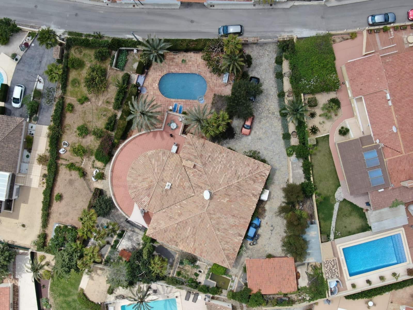 5 makuuhuone Huvila myytävänä paikassa Barranco Hondo mukana uima-altaan 
autotalli - 1 275 000 € (Ref: 9599648)