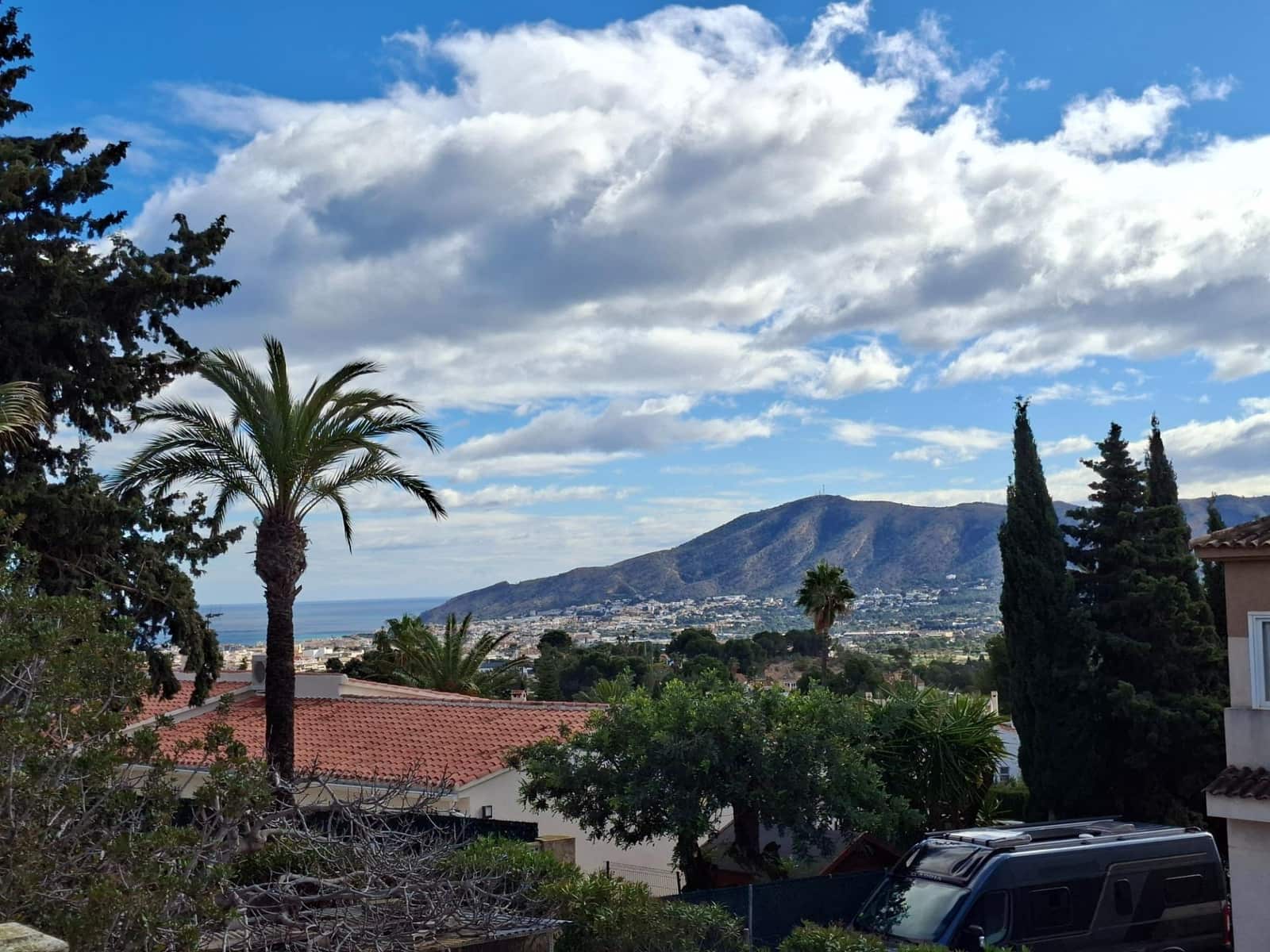 5 makuuhuone Huvila myytävänä paikassa Barranco Hondo mukana uima-altaan 
autotalli - 1 275 000 € (Ref: 9599648)