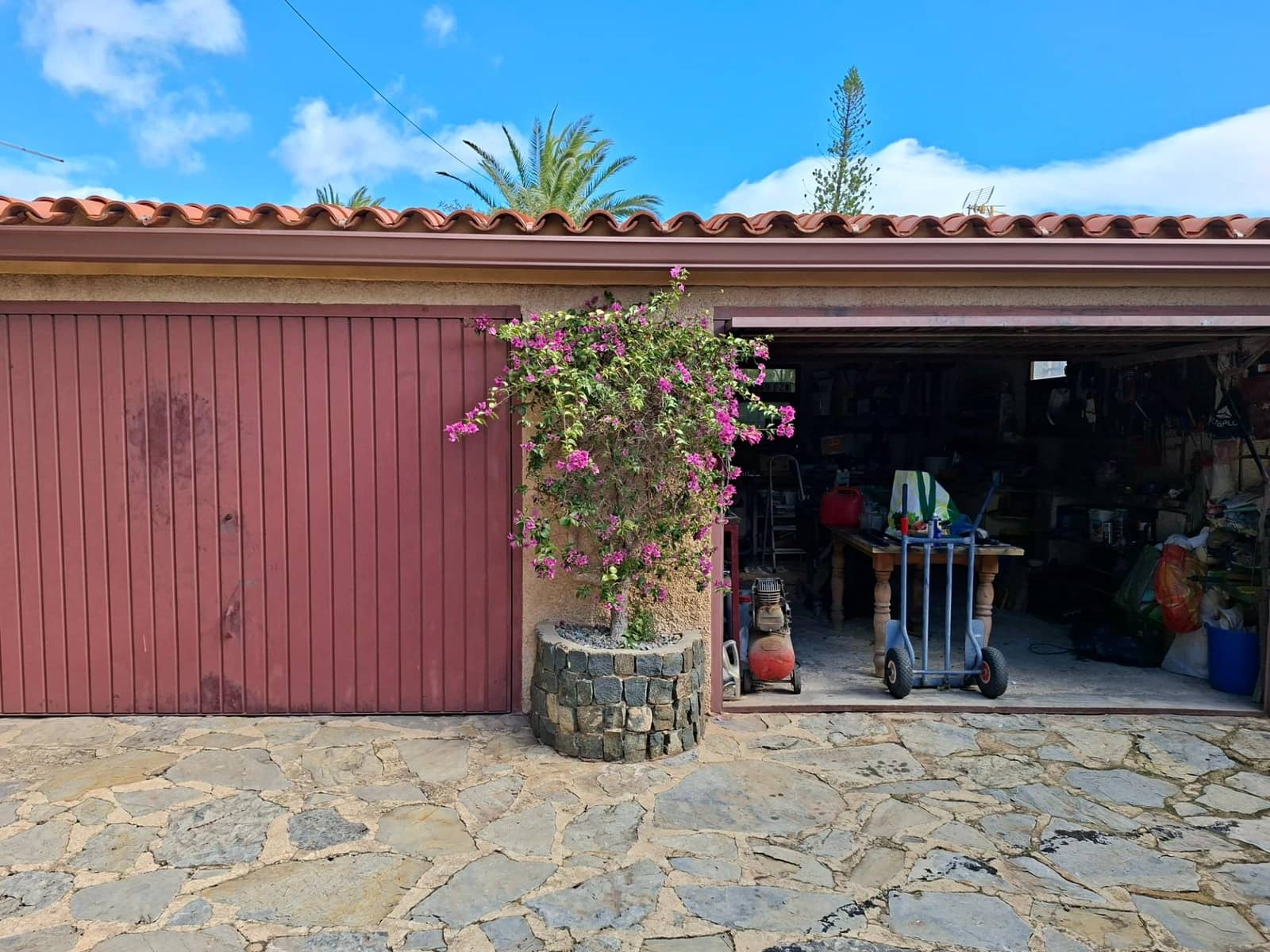 5 makuuhuone Huvila myytävänä paikassa Barranco Hondo mukana uima-altaan 
autotalli - 1 275 000 € (Ref: 9599648)