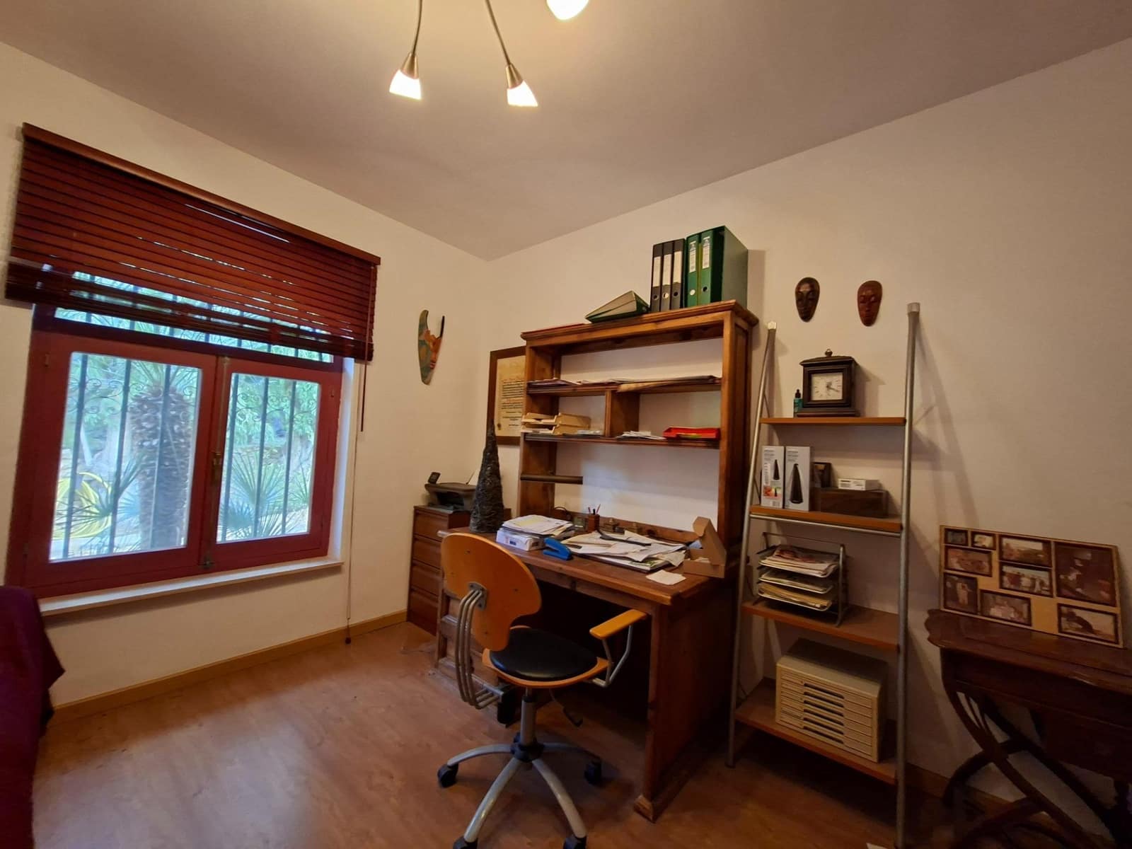 5 makuuhuone Huvila myytävänä paikassa Barranco Hondo mukana uima-altaan 
autotalli - 1 275 000 € (Ref: 9599648)