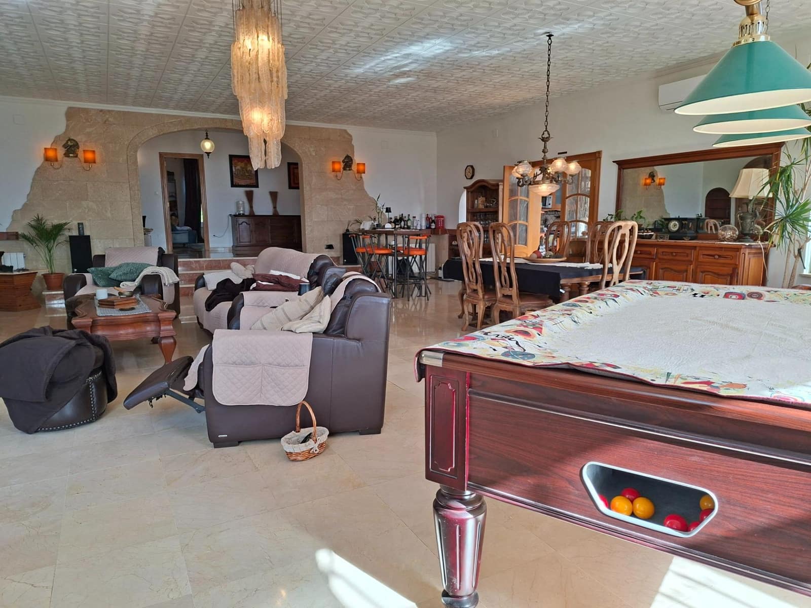 5 makuuhuone Huvila myytävänä paikassa Barranco Hondo mukana uima-altaan 
autotalli - 1 275 000 € (Ref: 9599648)