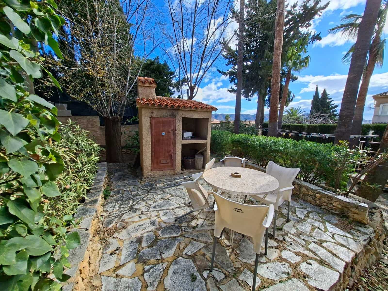 5 makuuhuone Huvila myytävänä paikassa Barranco Hondo mukana uima-altaan 
autotalli - 1 275 000 € (Ref: 9599648)