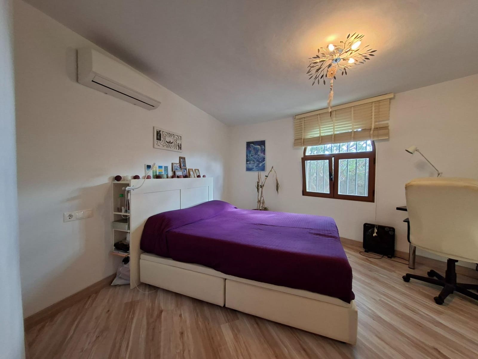 5 makuuhuone Huvila myytävänä paikassa Barranco Hondo mukana uima-altaan 
autotalli - 1 275 000 € (Ref: 9599648)