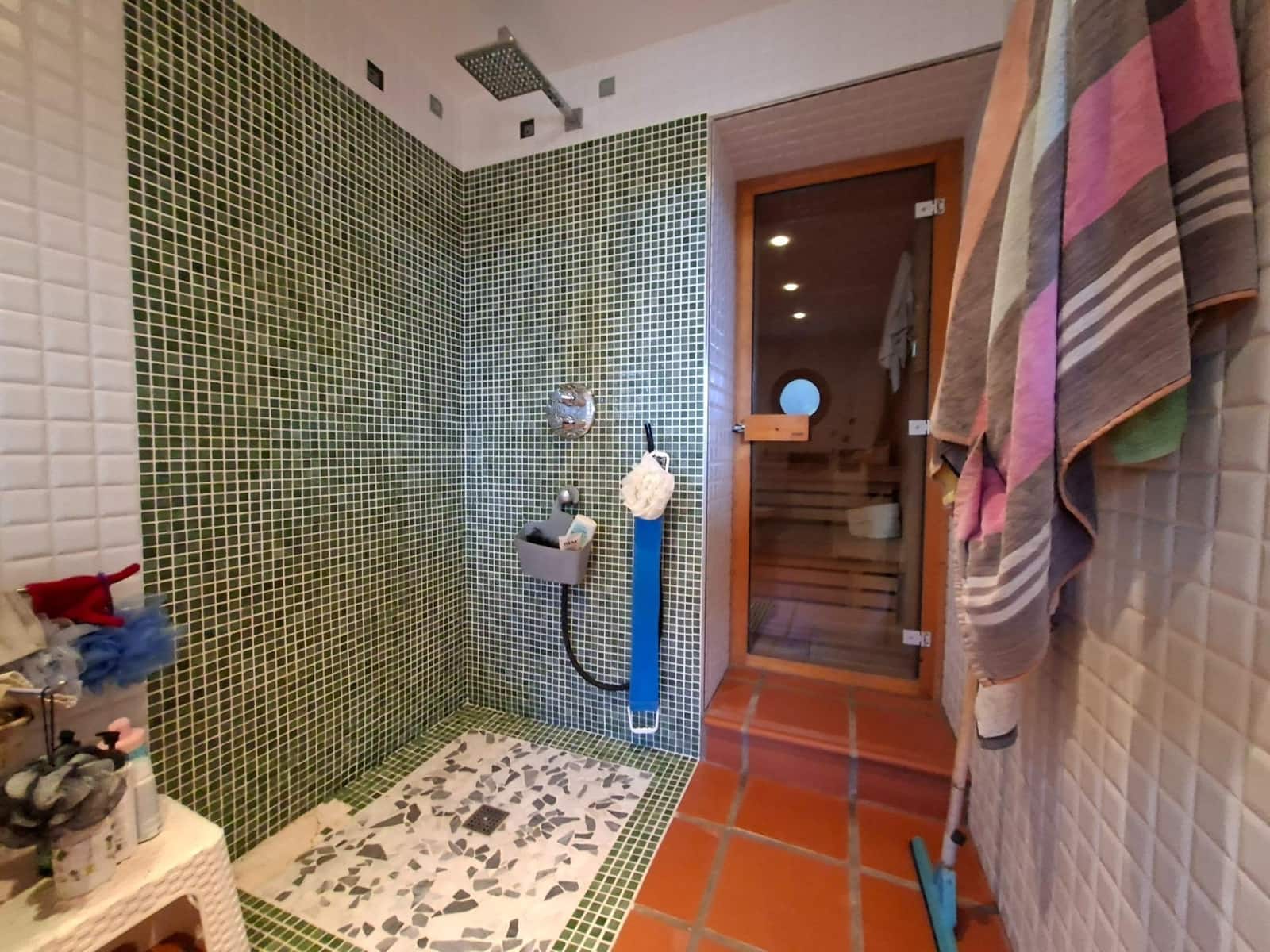 5 makuuhuone Huvila myytävänä paikassa Barranco Hondo mukana uima-altaan 
autotalli - 1 275 000 € (Ref: 9599648)