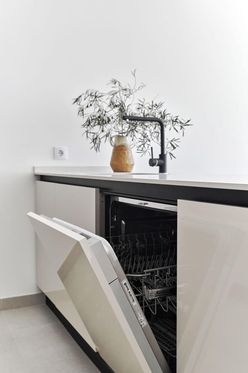 2 sypialnia Apartament na sprzedaż w La Veleta z basenem garażem - 380 000 € (Ref: 9683534)