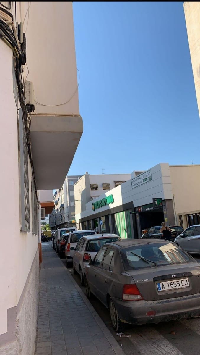 3 bedroom Apartment for sale in La Villajoyosa / Vila Joiosa - € 182,500 (Ref: 9822700)