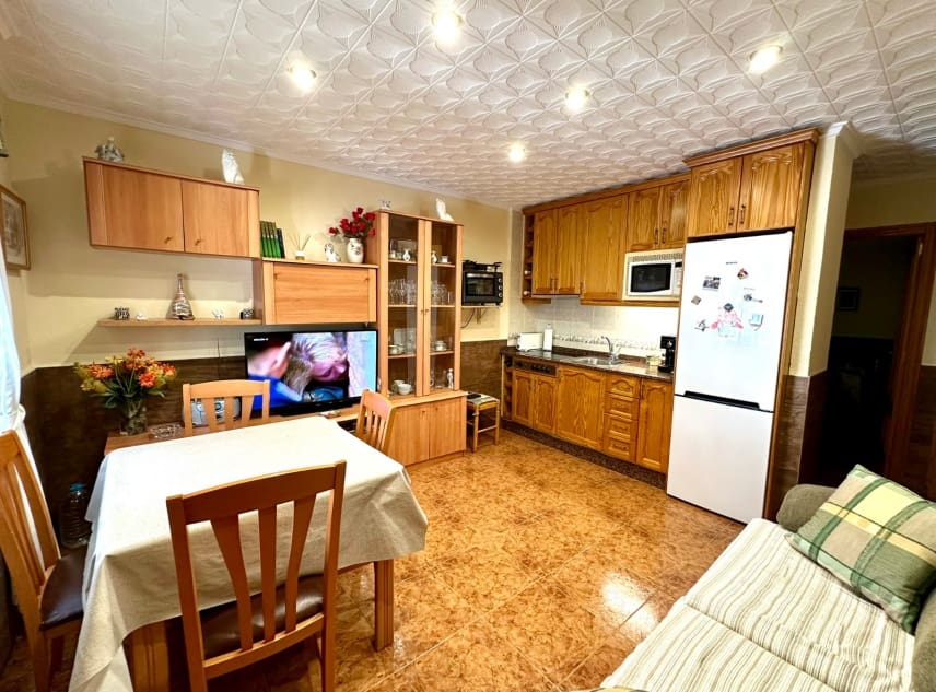 3 bedroom Bungalow for sale in La Torreta with garage - € 158,000 (Ref: 10009529)