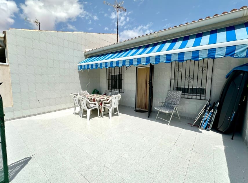 3 bedroom Bungalow for sale in La Torreta with garage - € 158,000 (Ref: 10009529)
