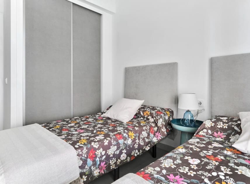 2 chambre Bungalow à vendre à La Veleta avec piscine garage - 380 000 € (Ref: 10012136)
